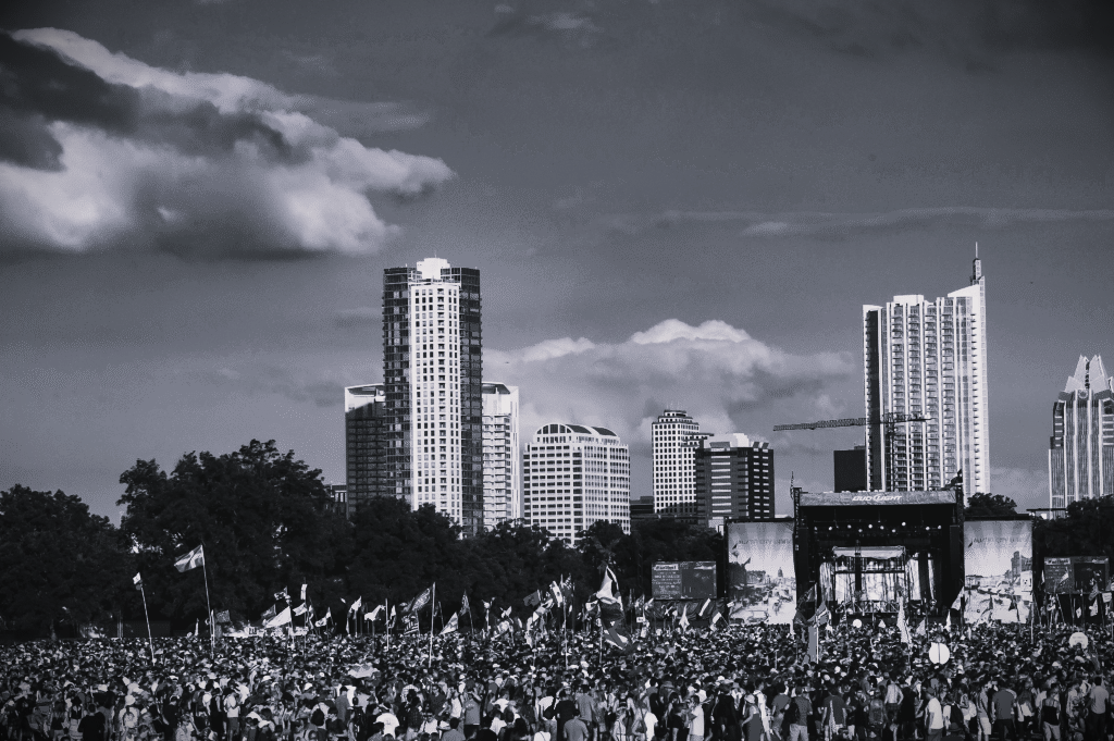 Crowd at Zona Festival 2022